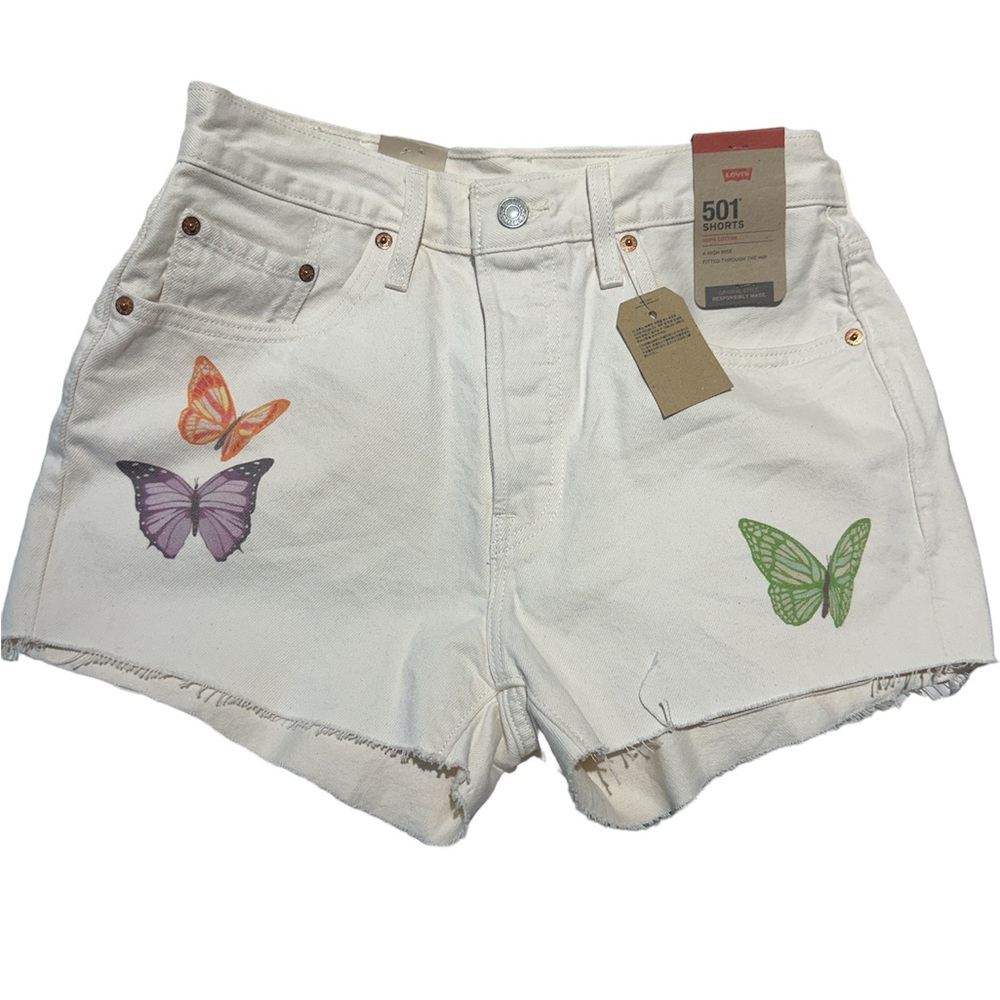 Levi’s 501 shorts Give Me Butterflies - NWT - Picture 1 of 7